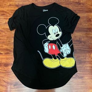 Disney Mickey/Minnie T shirt